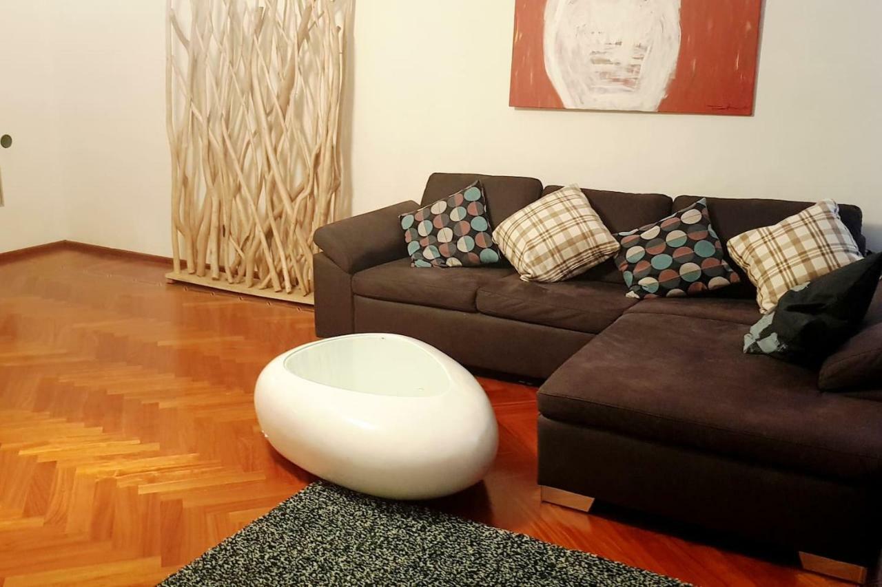 The Kolin Grand Downtown Apartment Вена Экстерьер фото